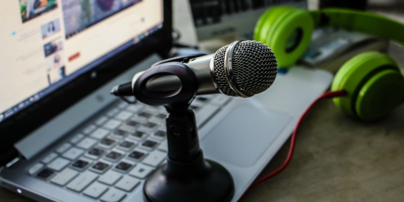 Microphone on Laptop: Photo by Samer Daboul on Pexels